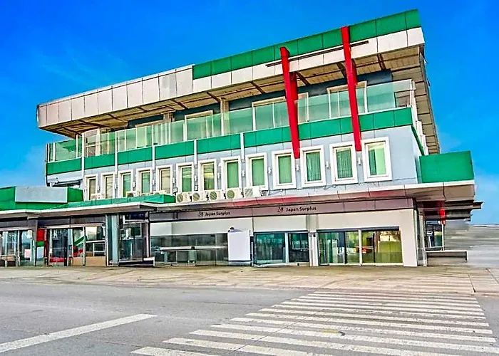 Collection O Vip Suites, Near Pnr Pasay Evangelista, Makati 3* Manila