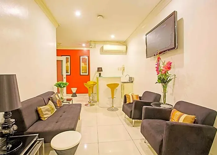Collection O Vip Suites, Near Pnr Pasay Evangelista, Makati 3* Manila